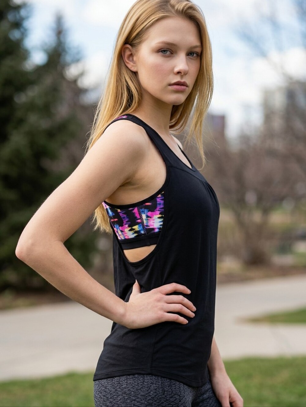 Athleta Freedom Supercharged Tank XS Built In Bra Black Workout Yoga Top 2-in-1